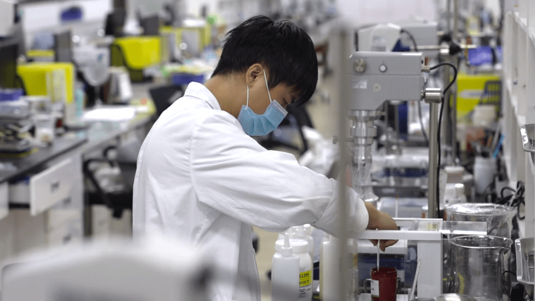 科絲美詩(shī)榮膺中國(guó)創(chuàng)新挑戰(zhàn)賽“最佳開(kāi)放式創(chuàng)新企業(yè)”獎(jiǎng)，引領(lǐng)化妝品技術(shù)開(kāi)發(fā)新浪潮