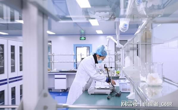 時(shí)代順成代加工 明確這三點(diǎn)，品牌商實(shí)現(xiàn)化妝品技術(shù)開(kāi)發(fā)的向上發(fā)展